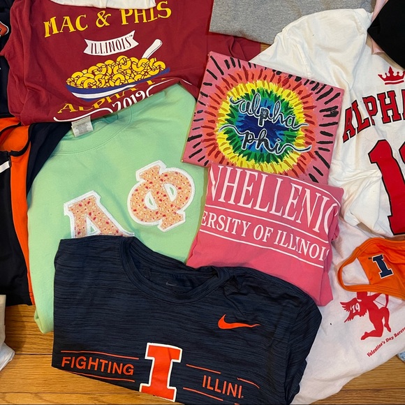 Illinois alpha phi bundle - Picture 6 of 15